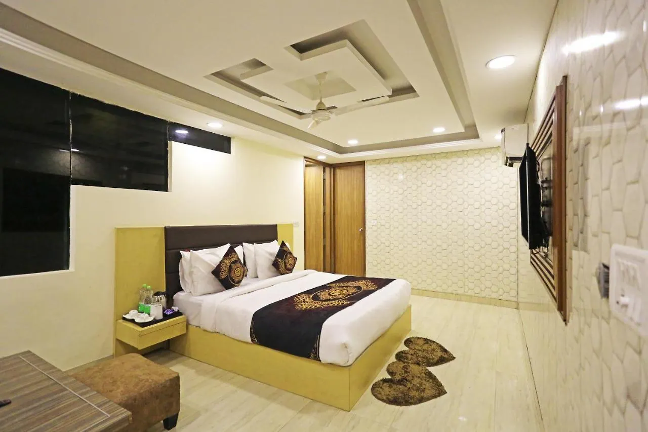Hotel D'Capitol - Delhi Airport Neu-Delhi