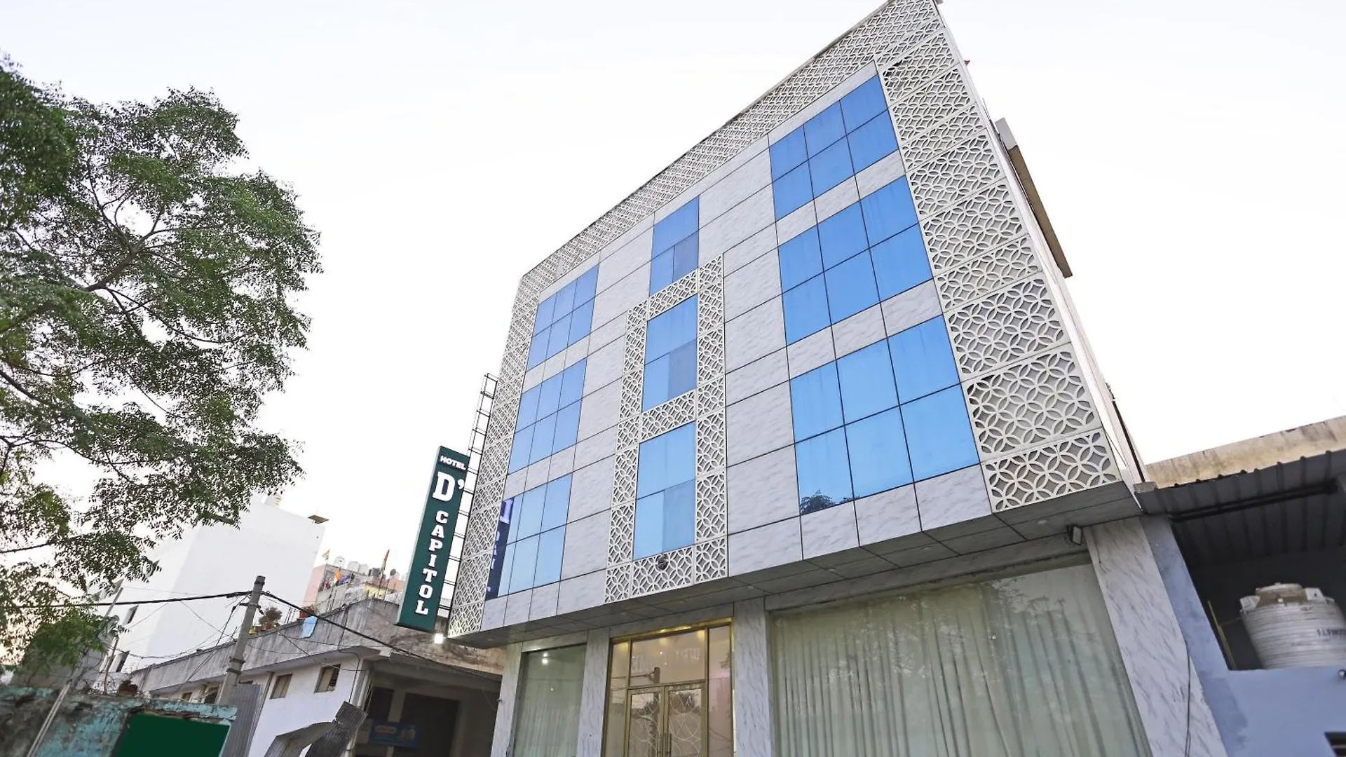 ****  Hotel D'Capitol - Delhi Airport Neu-Delhi Indien