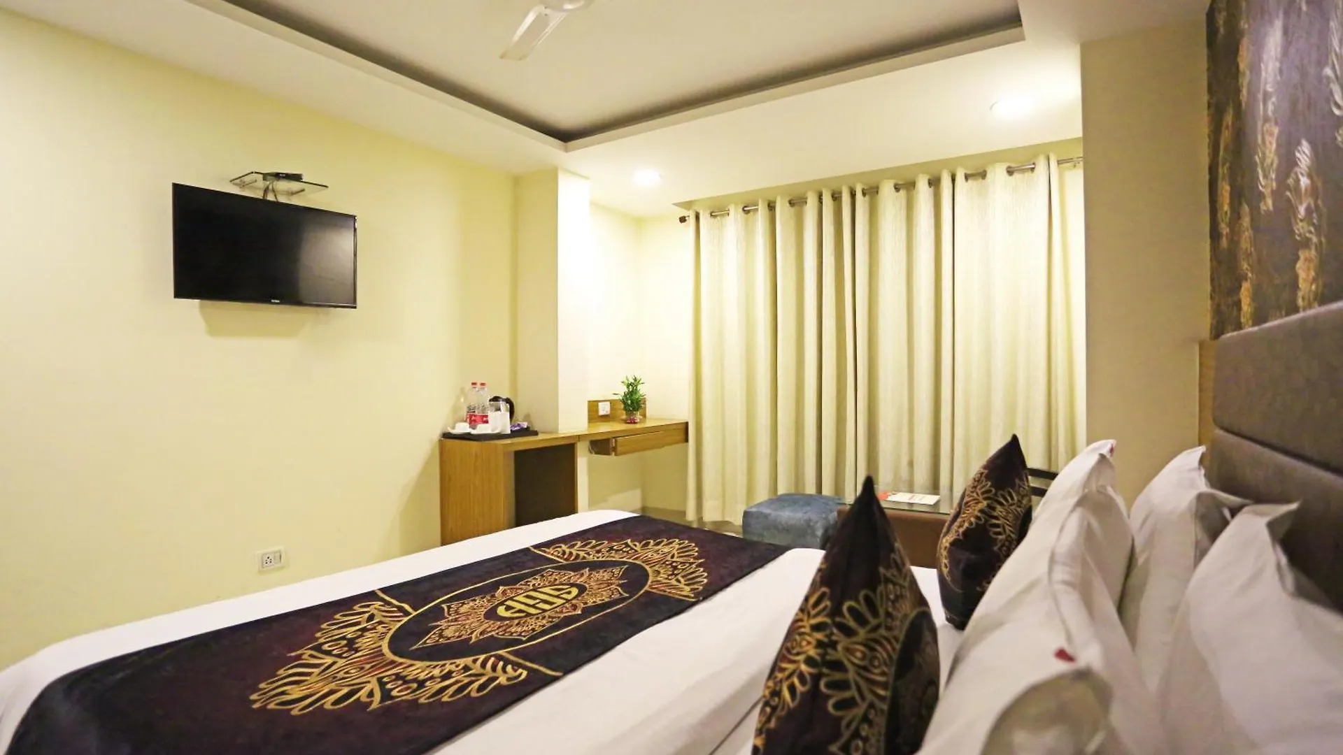 Hotel D'Capitol - Delhi Airport Neu-Delhi
